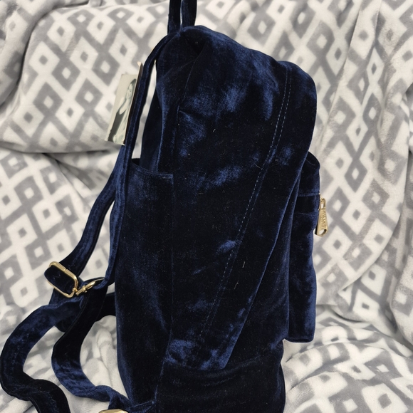 Aimee Kestenberg Deep Blue Velvet Backpack - Picture 7 of 16